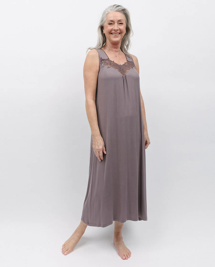 women's pajamas with a touch of eleganceNora Rose Nightdress