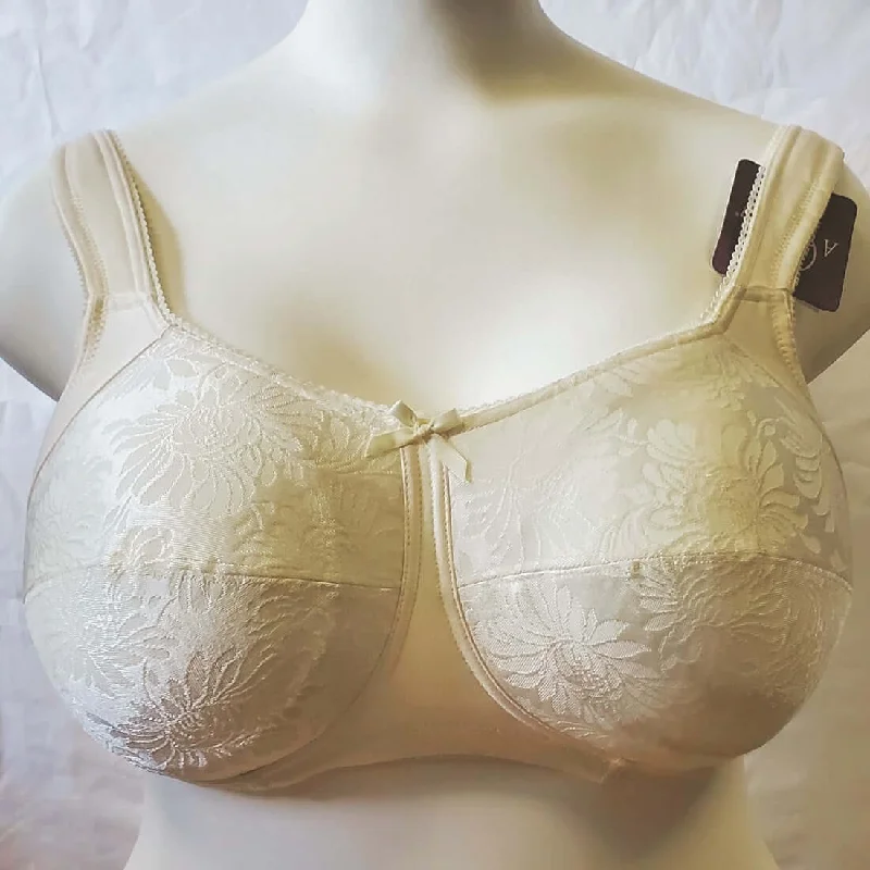 wireless bra with front closure for comfortAviana Jacquard Floral | 2353 Softcup