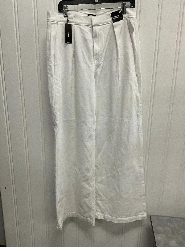 Women's Jodhpurs with Boat NeckJeans Wide Leg By Express In White, Size:12